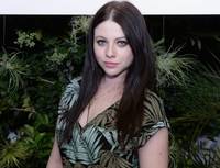 Michelle Trachtenberg en la fiesta de H&M Loves Coachella