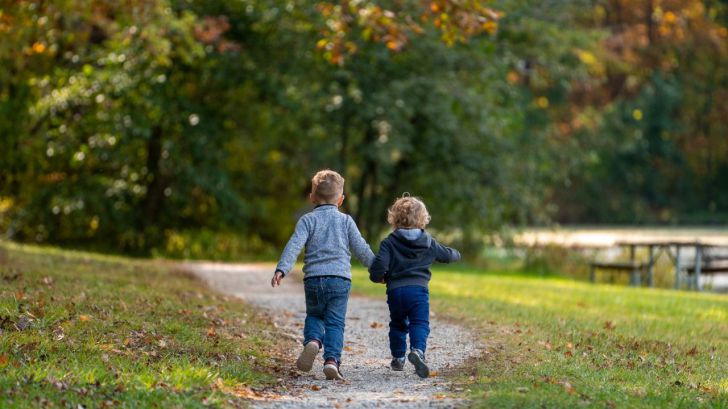 Estudios: Los niños que viven en barrios más verdes presentan una mejor función pulmonar