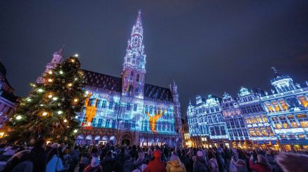 La magia de la Navidad regresa a Bruselas con el icónico mercado Plaisirs d'Hiver