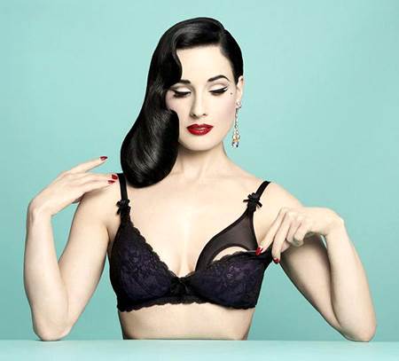 Dita Von Teese y su lencería